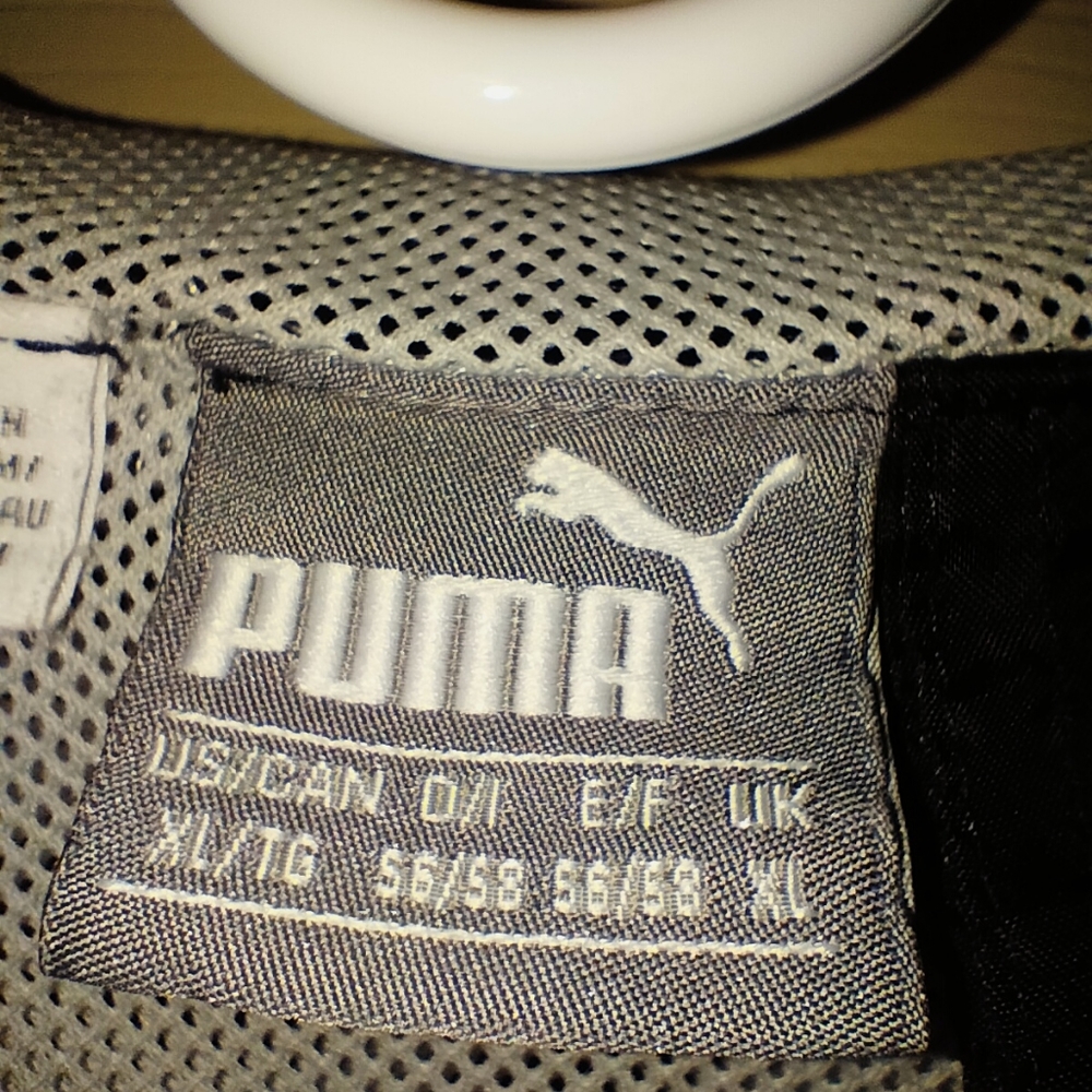 Puma Windbreaker - Picture 3 of 4